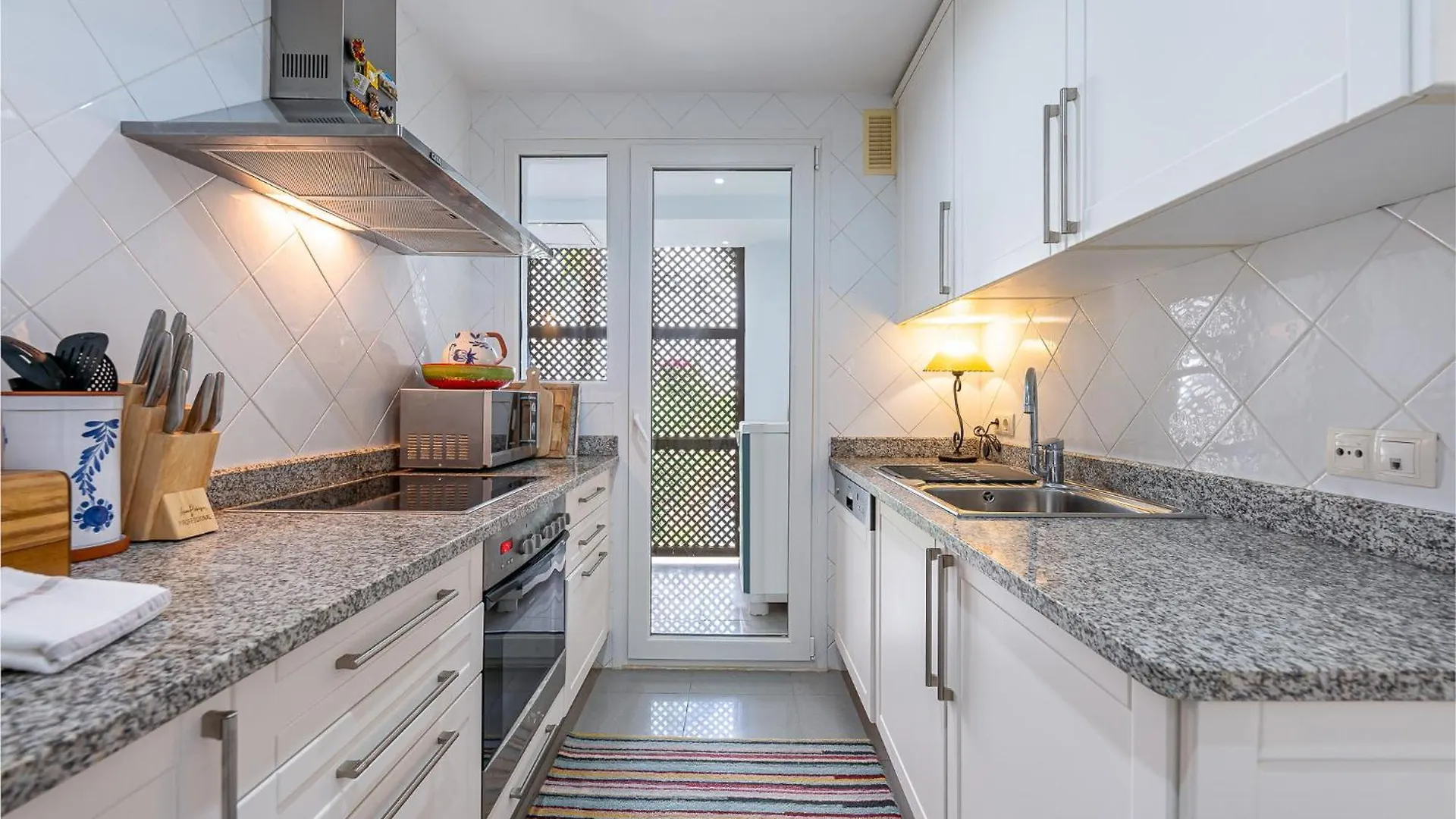 Beautiful Two-Bed Apartment Mijas Golf Humera